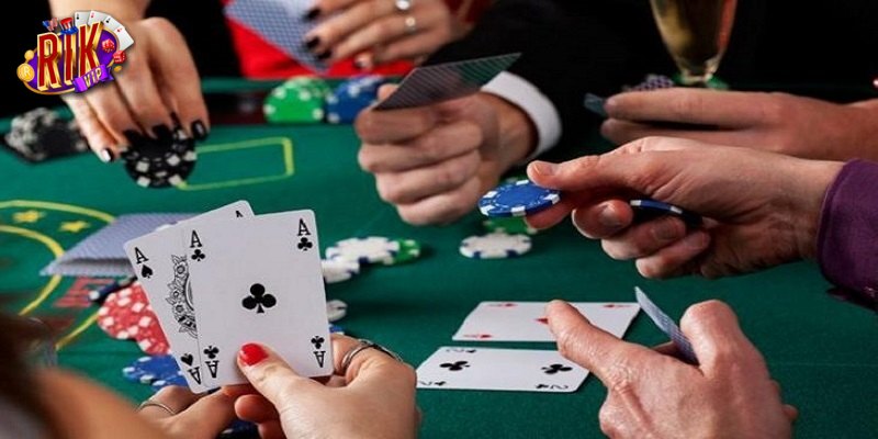 Lý do bạn nên trải nghiệm Xì Tố tại Rikvip